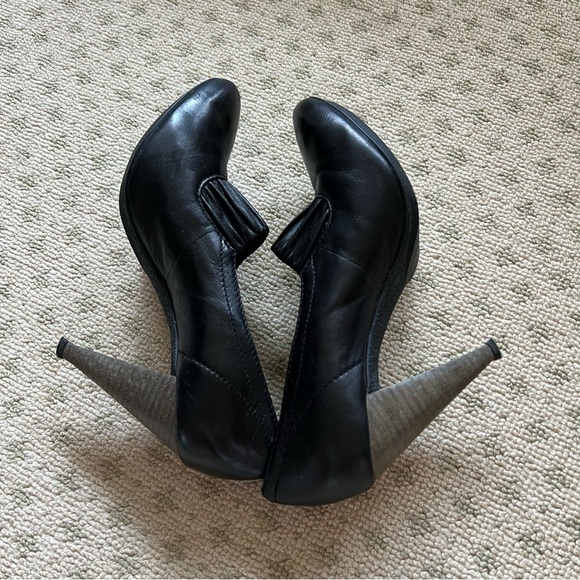 Coach ADRA Leather Pumps Size 8 - Picture 8 of 9